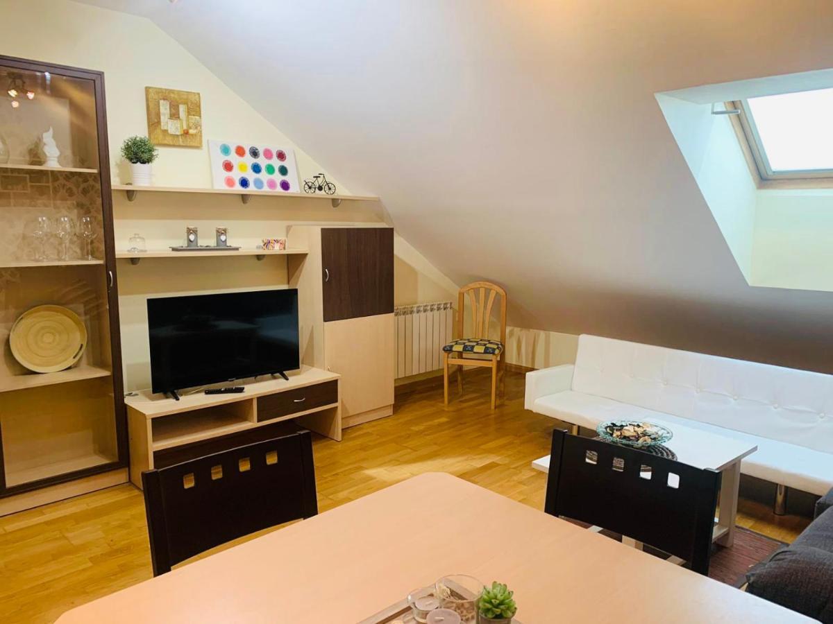 Apartamento Benita Tordesillas Bagian luar foto