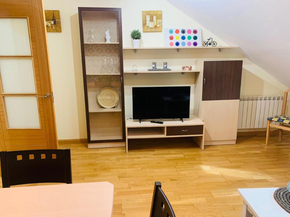 Apartamento Benita Tordesillas Bagian luar foto
